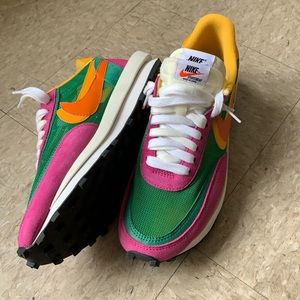 Nike Sacai pine green